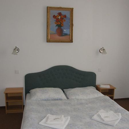 Hotel Filip Ceske Budejovice Luaran gambar