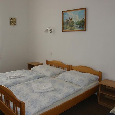 Hotel Filip Ceske Budejovice Luaran gambar