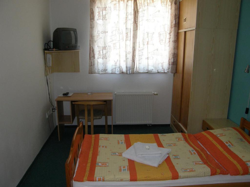 Hotel Filip Ceske Budejovice Bilik gambar
